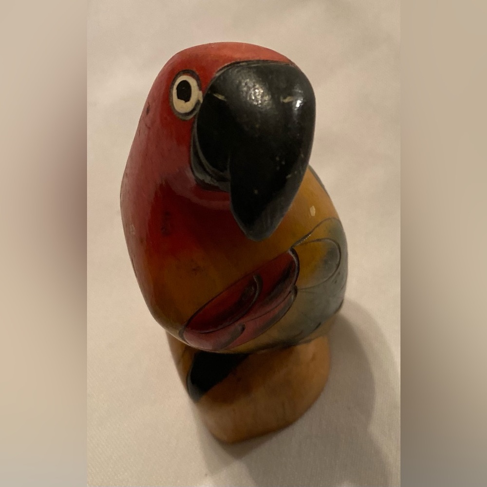 Carved Wood Folk Art Parrot Macaw Statuette Tropical Bird  Folk Art Carving - Picture 8 of 11